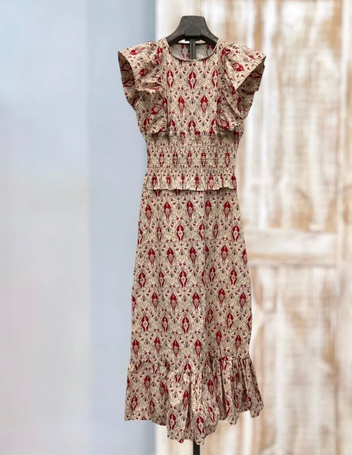 Vestido estampado volantes