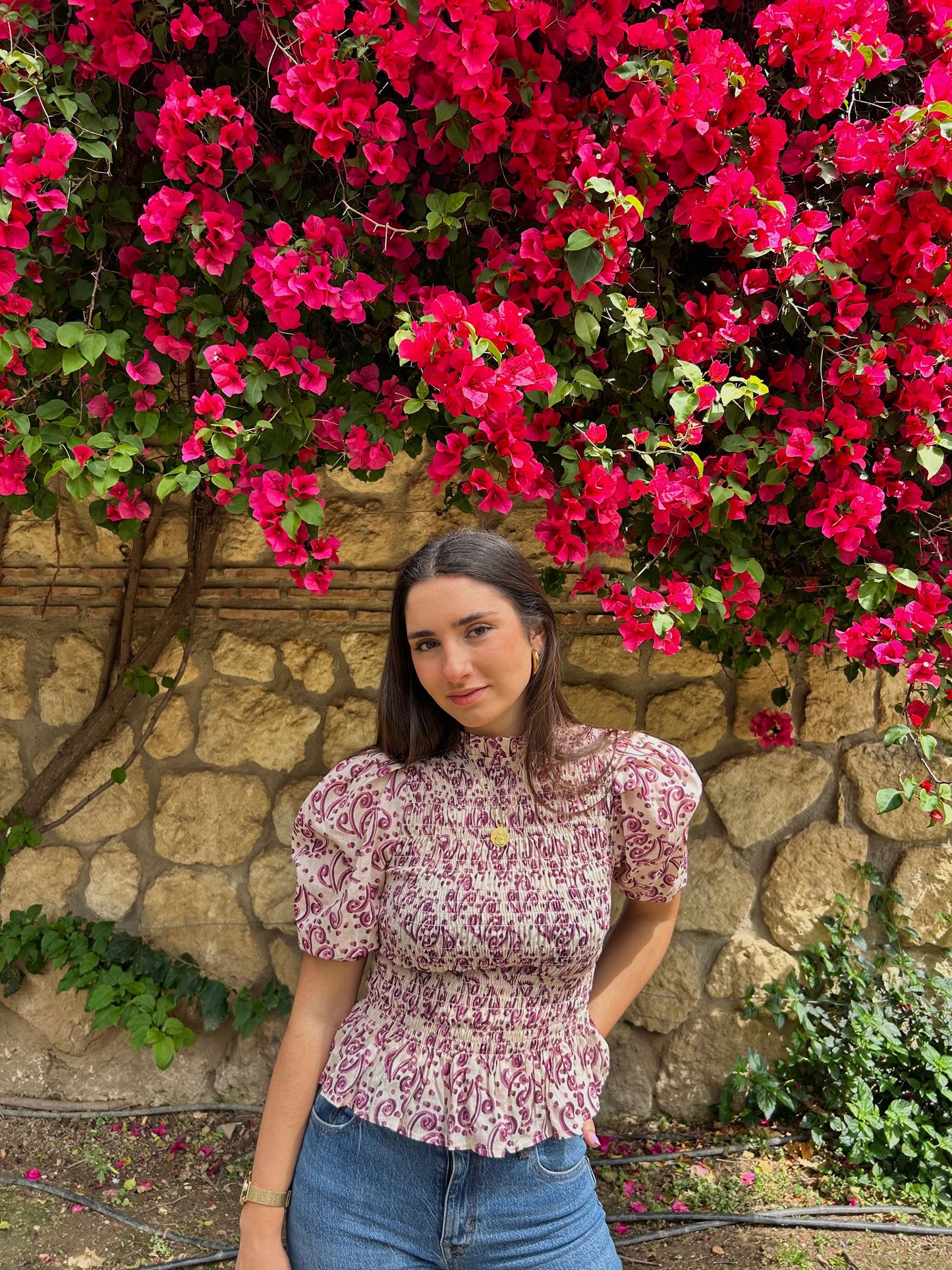 Blusa panel nido abeja tonos lila estampada