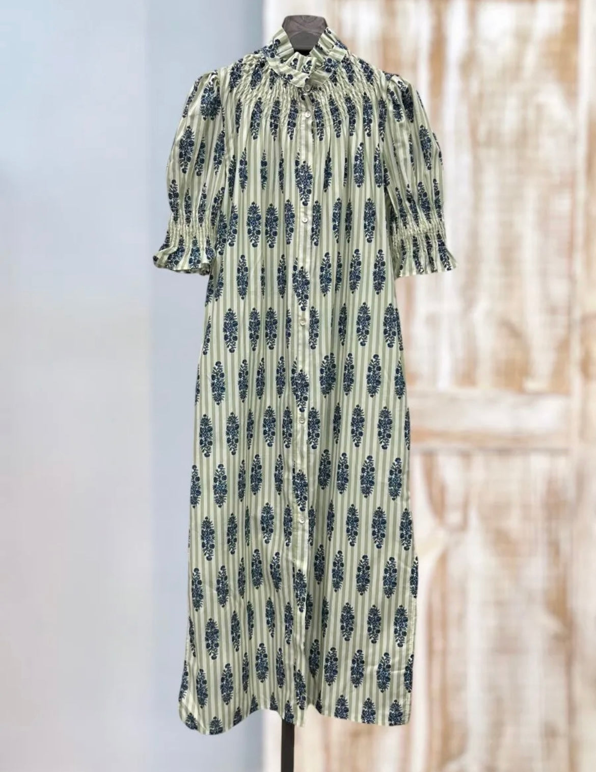 Vestido verde estampado rayas