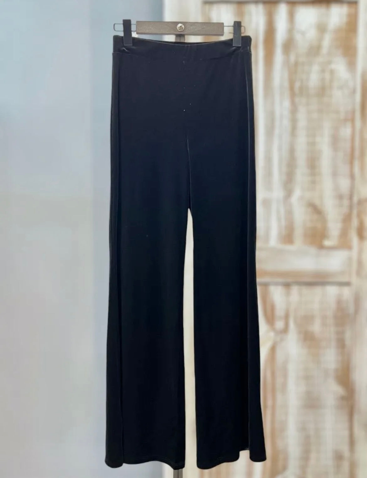 Pantalón negro terciopelo
