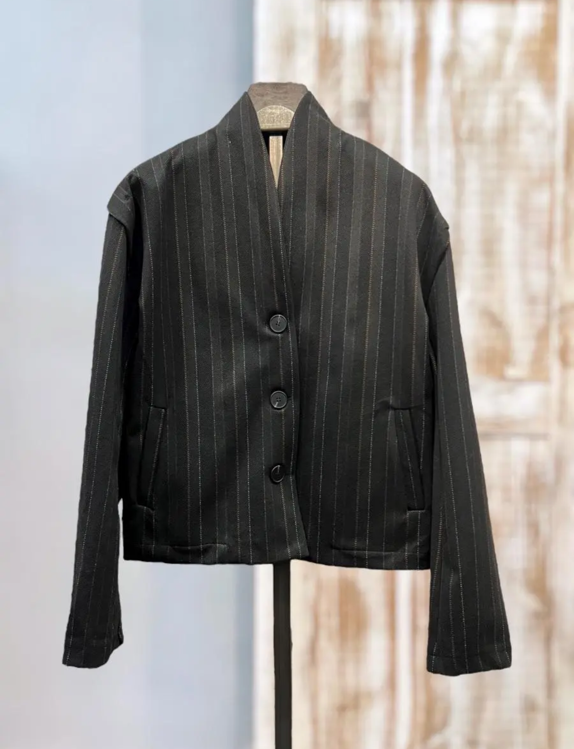 Chaqueta rayas gris y negra