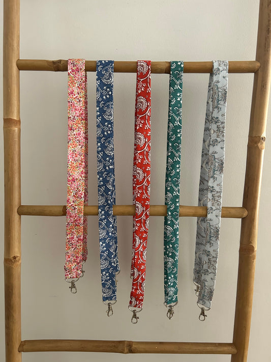 Colgadores estampados