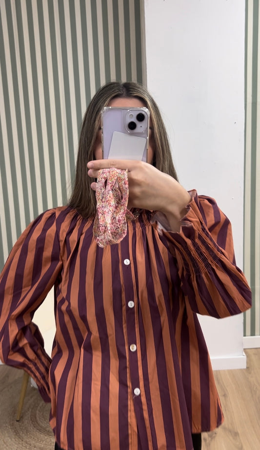 Camisa naranja rayas fruncida