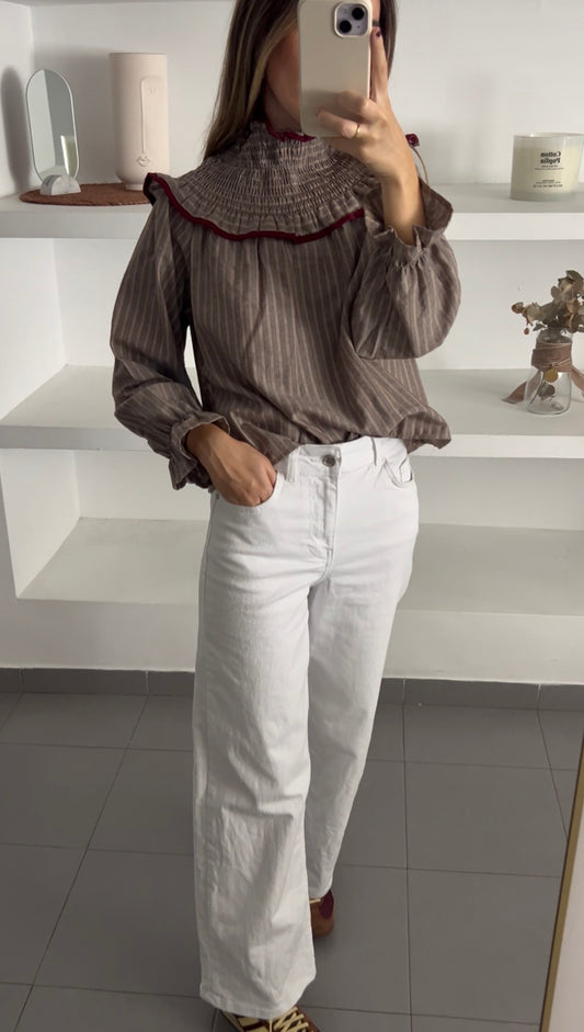 Camisa fruncida marrón rayas