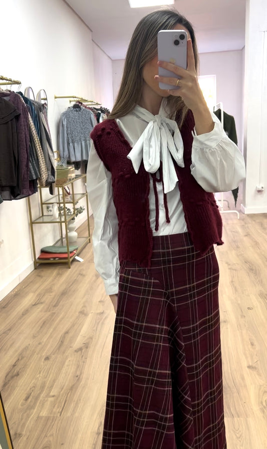 Chaleco punto Burdeos