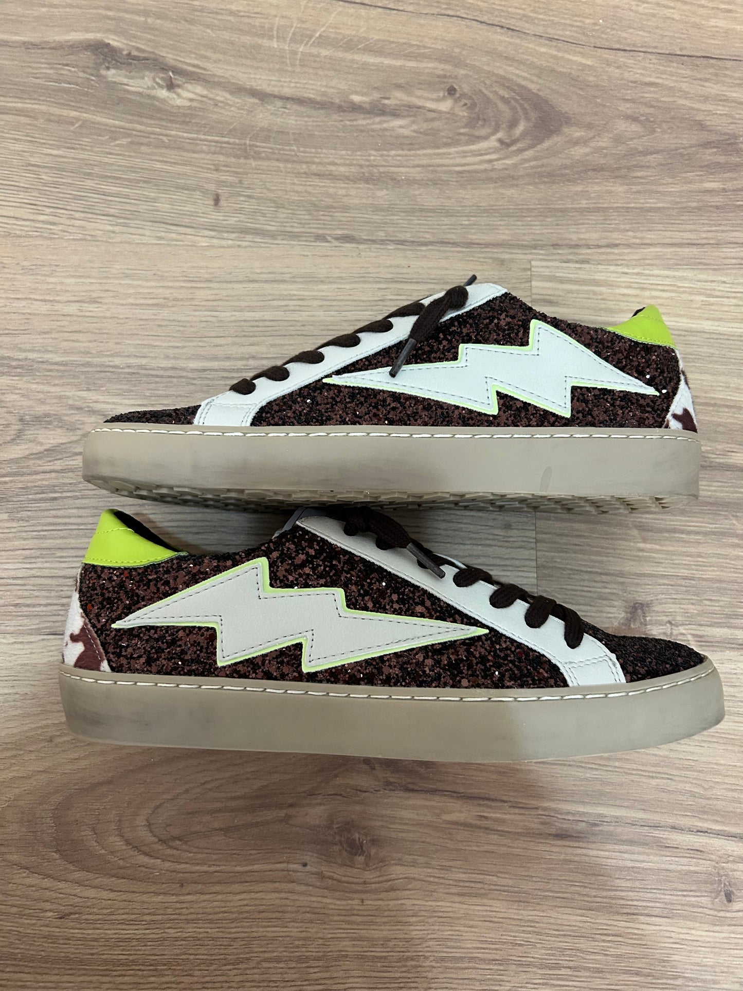 Zapatillas brillo vaca