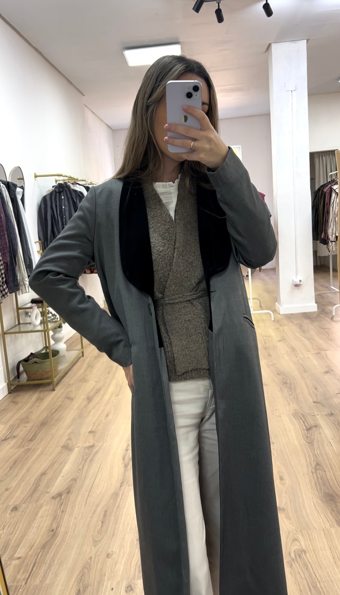 Abrigo largo solapas terciopelo buganvilla