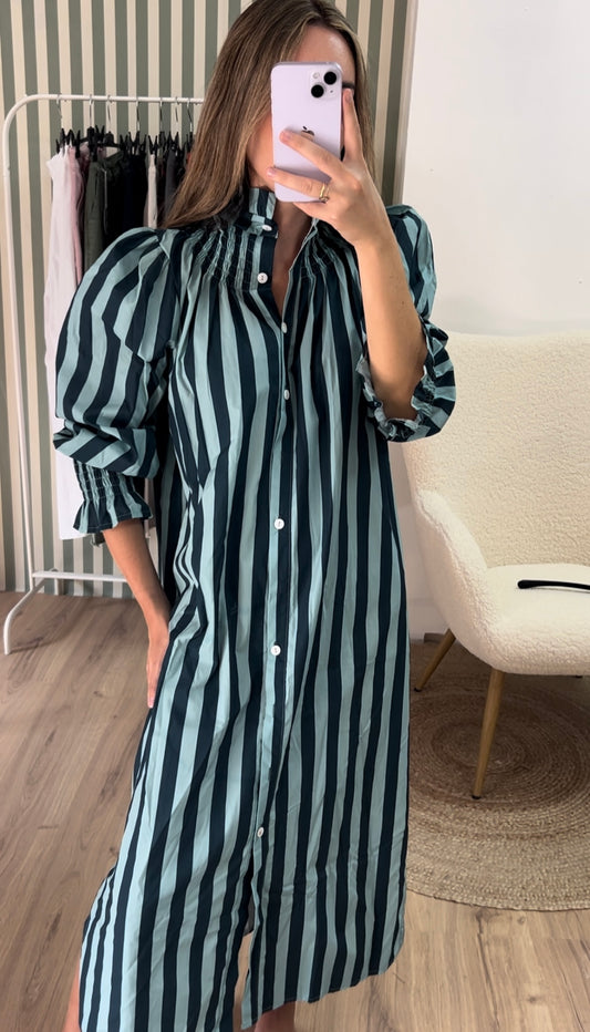 Vestido celeste rayas