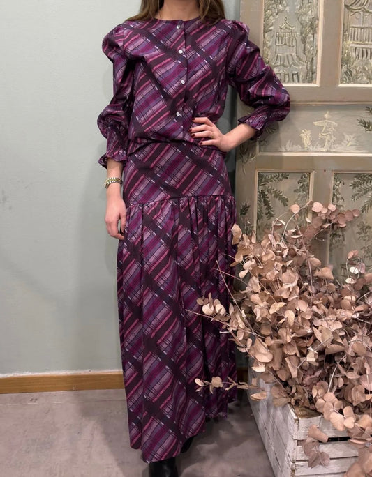 Conjunto morado estampado