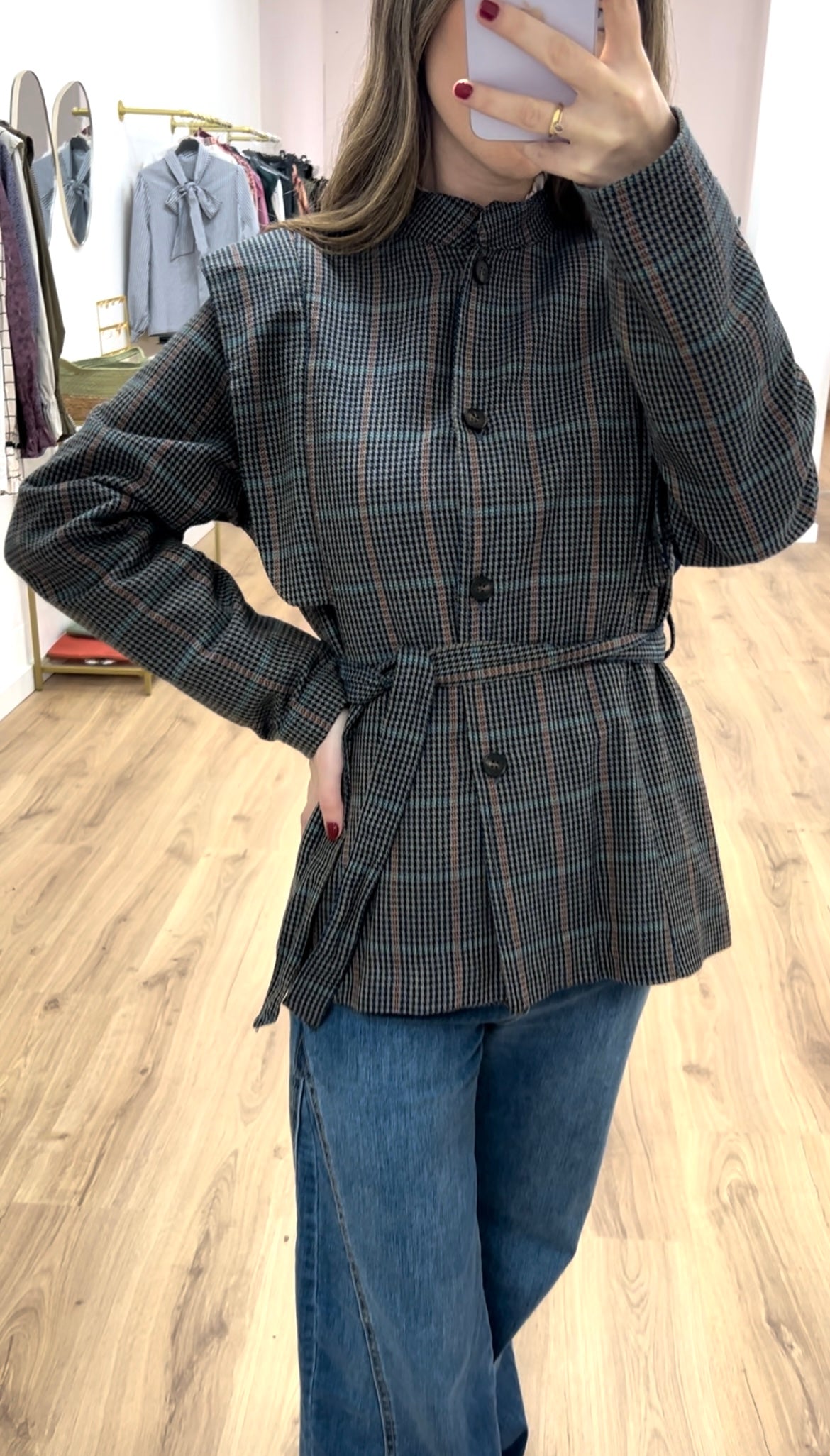 Chaqueta cuadros hombreras