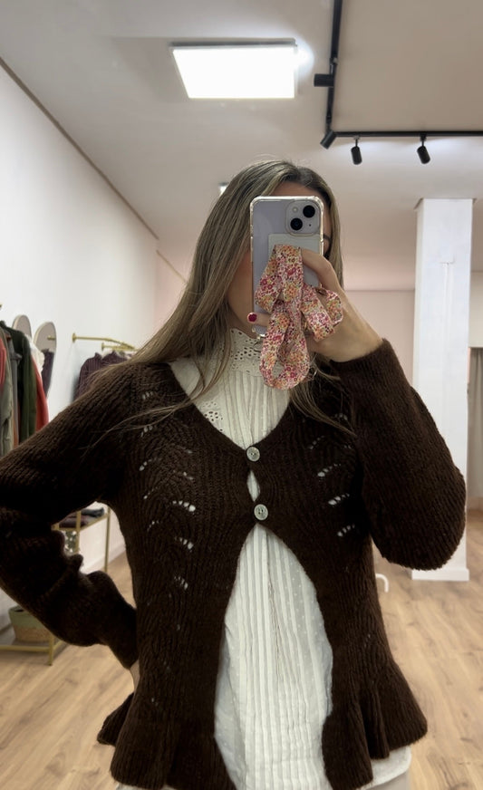 Cárdigan marrón chocolate punto calado