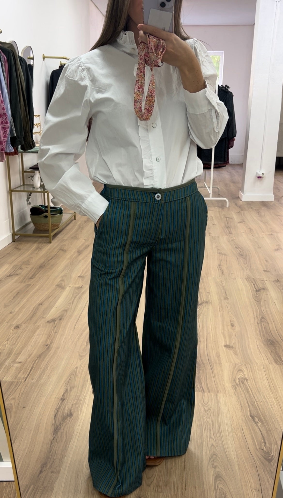 Pantalón rayas azul y verde